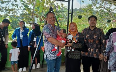 Kunjungan Posyandu Dahlia Oleh Kepala Desa Manunggal Jaya